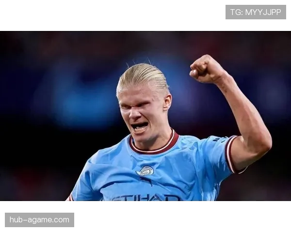 哈兰德连续强突防线，高效终结主导曼城关键战进攻