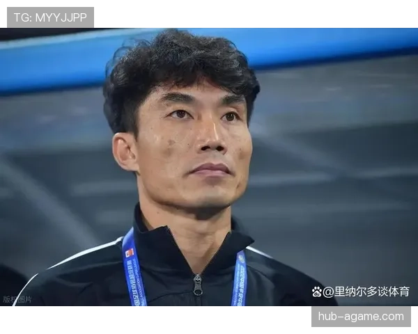 郑智高位逼抢如何重塑中场控制力：对比队内组织者的优势解析